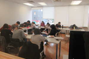 レッスン中の生徒