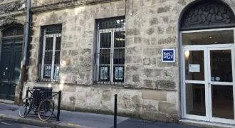 フランスラング・ボルドーの学校情報