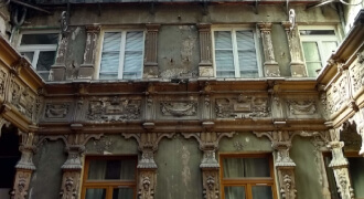 フランスラングリヨン