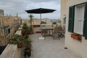 屋上のパティオ