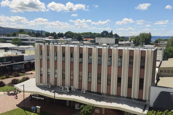 RELA ロトルアイングリッシュランゲージアカデミーの教室からの眺め