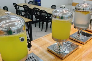 食事会場