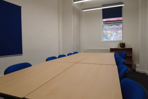 オックスフォードスクールオブイングリッシュ空き教室