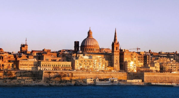 マルタの留学費用は6ヵ月（半年）でいくら？ | 留学スクエア