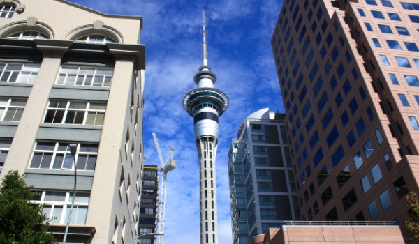 ニュージーランドでも人気のオークランドタワー
