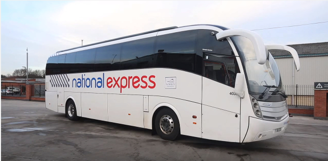 ナショナルエクスプレスのバス